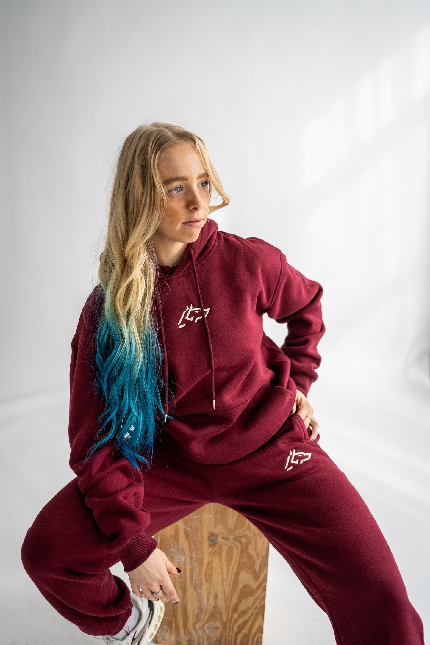 MAROON COMFORT SWEATS